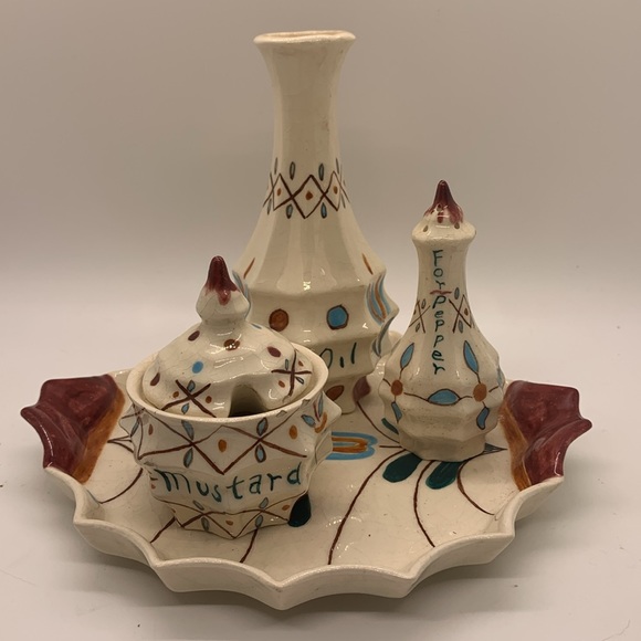 Condiment set with tray.  Ceramic.  Atlantic City Pennsylvania Dutch Shop. - Picture 7 of 7